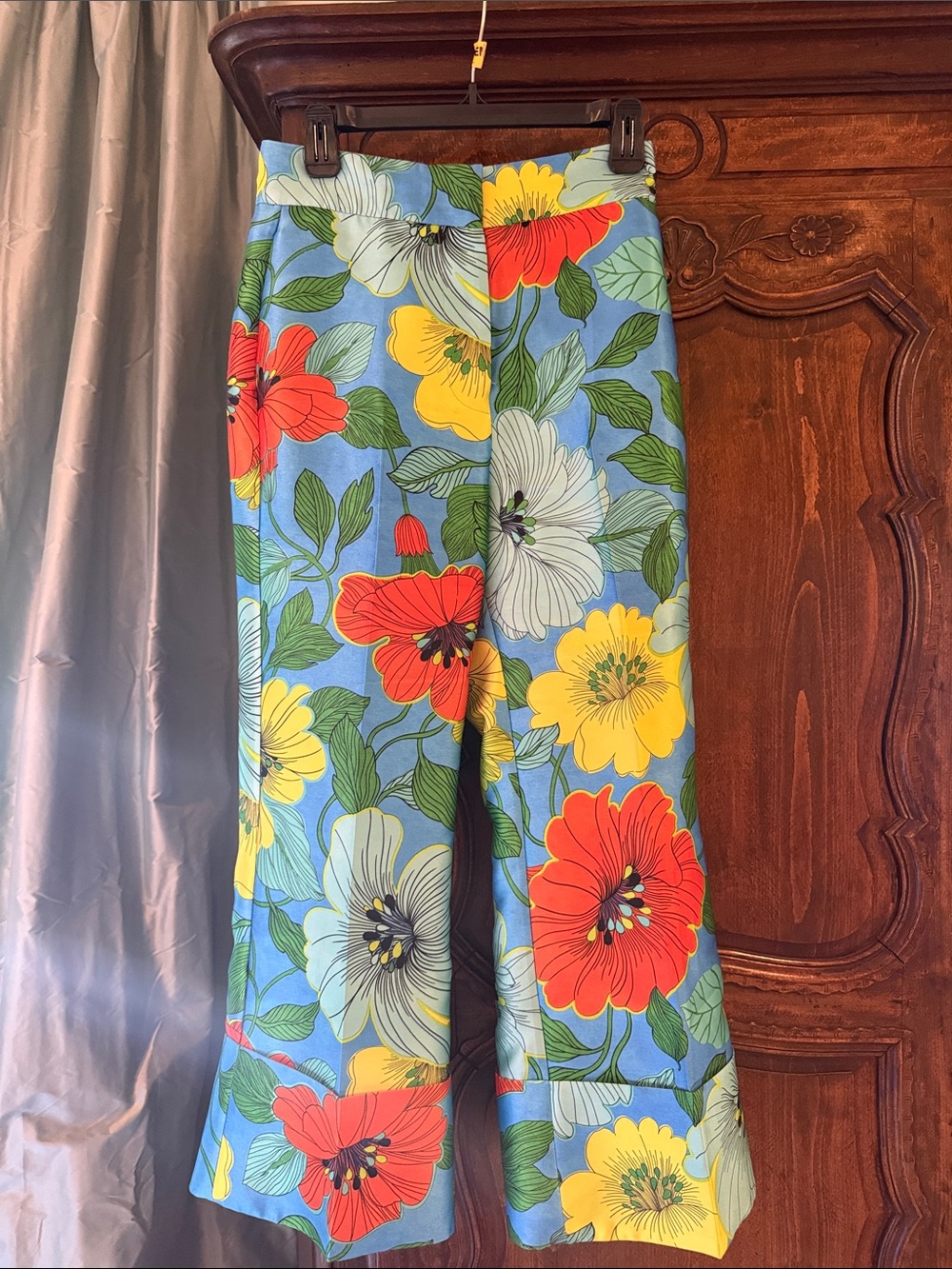 Alemais Blue Floral Cropped Wide-Leg Pants with Red & Yellow Blooms